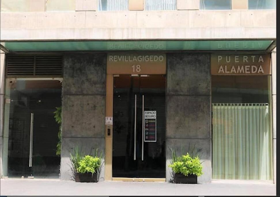 Acogedor Y Hermoso Depto, En El C.historico Cdmx Mexico City